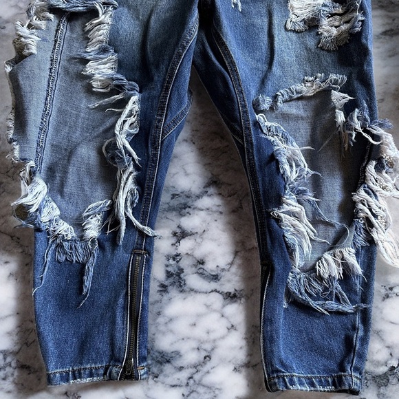 One Teaspoon KINGPINS CROPPED BOYFRIEND JEANS Size 24 - Picture 3 of 9